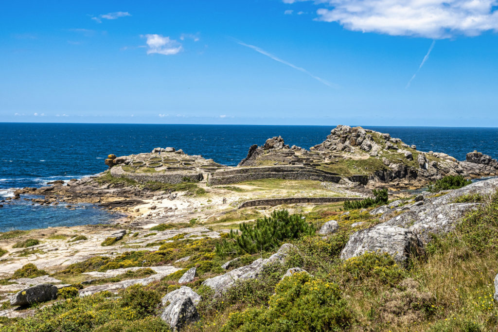 Vista de los castros de Baroña
